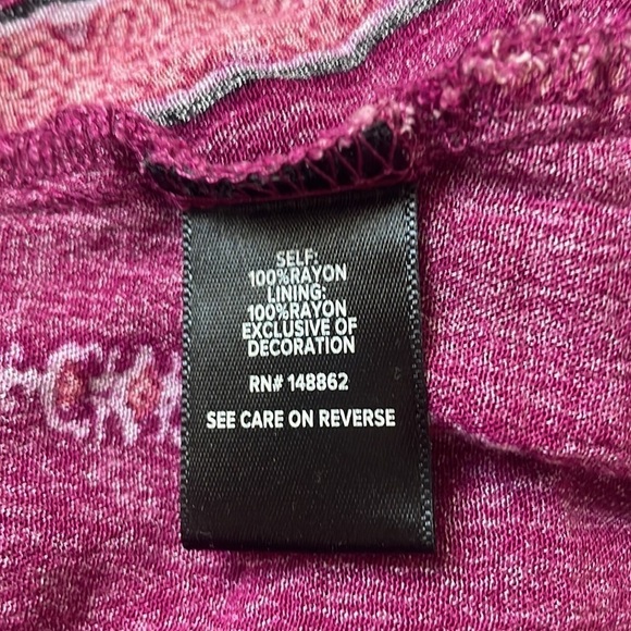 Torrid Babydoll Crepe smocked back textured v-neck striped Tank top size large - Picture 12 of 13